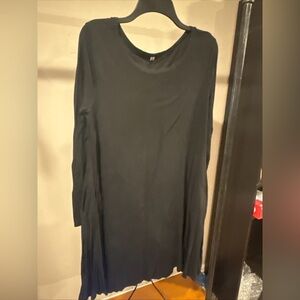 Old Navy Women's Long Sleeve XLargeShirt dress Black scoop neck Midi length